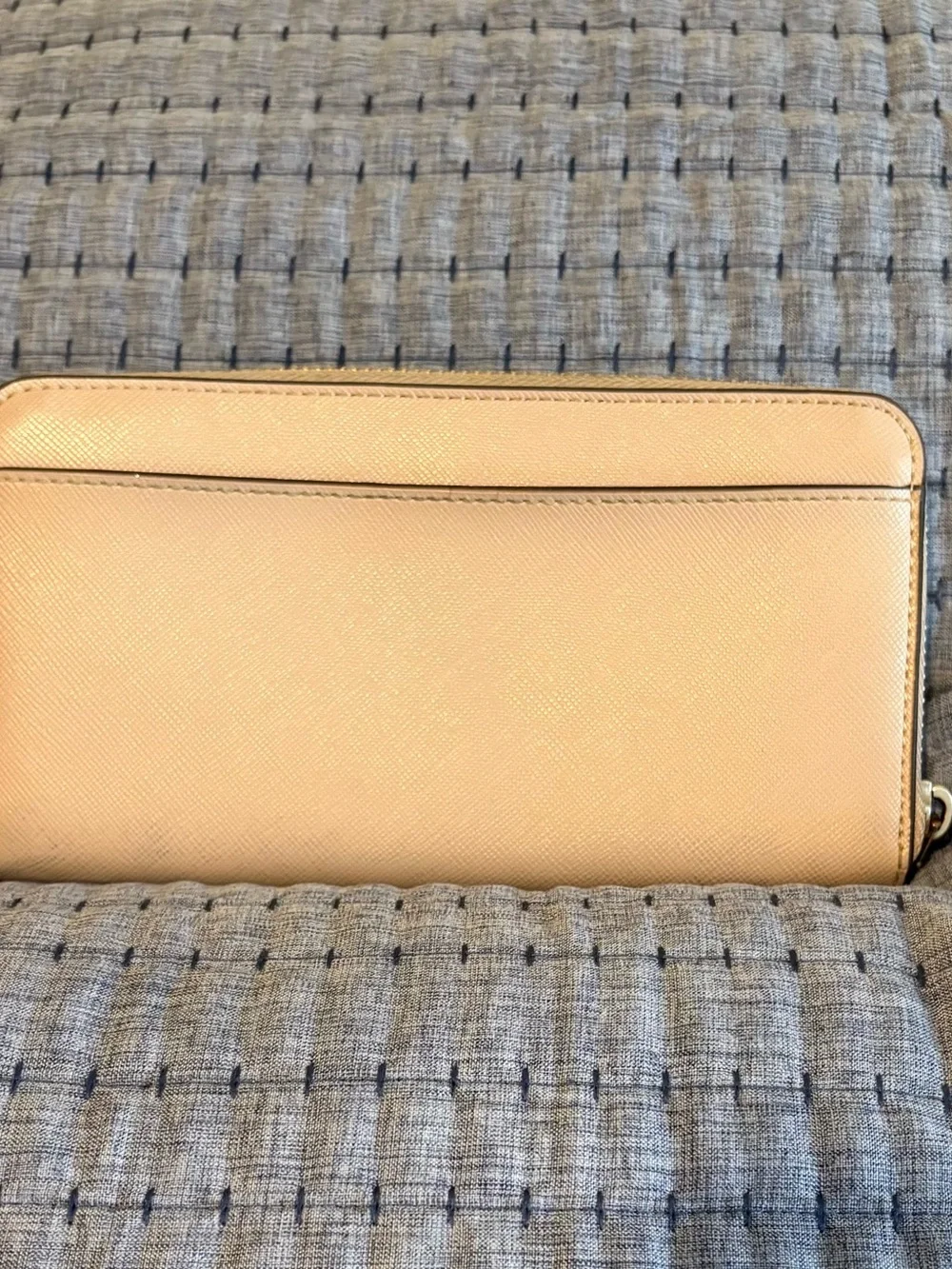 Kate Spade ♠️ Cream Saffiano Zip Wallet with Gold Logo